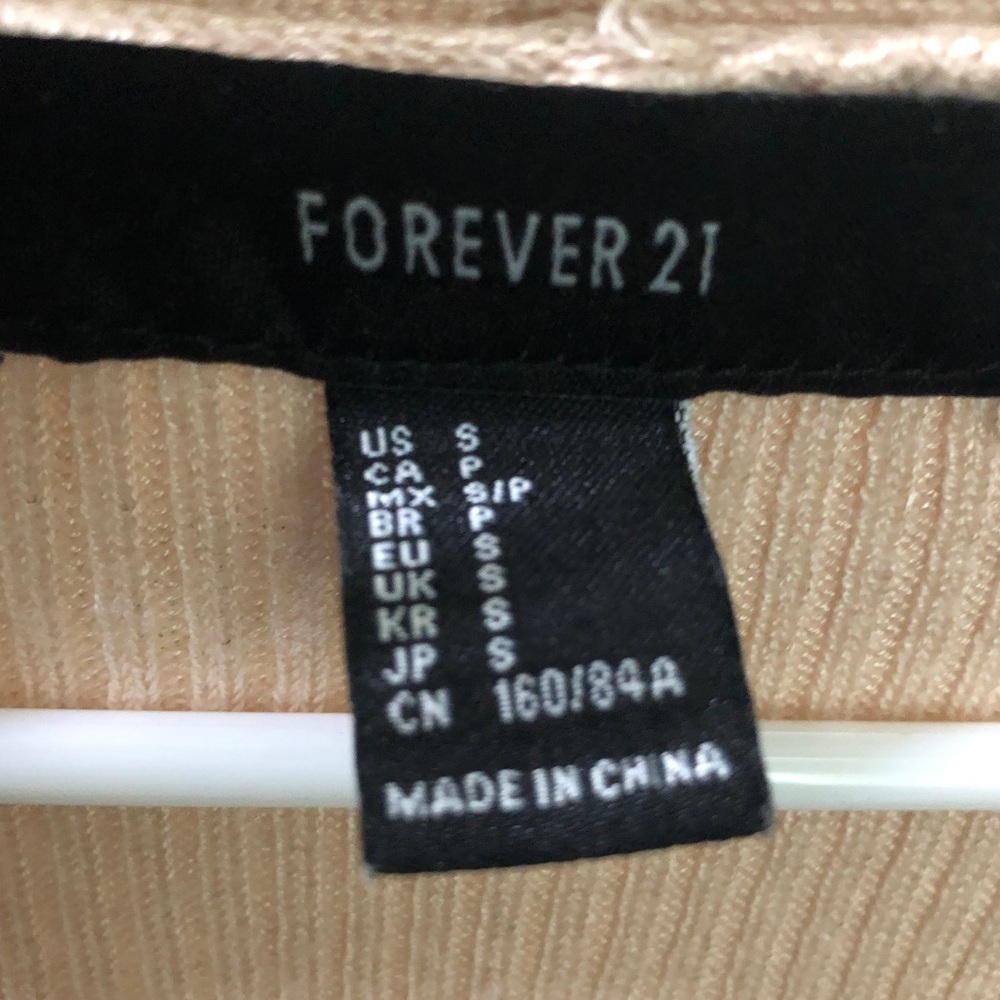 cardigan - Picture 3 of 3